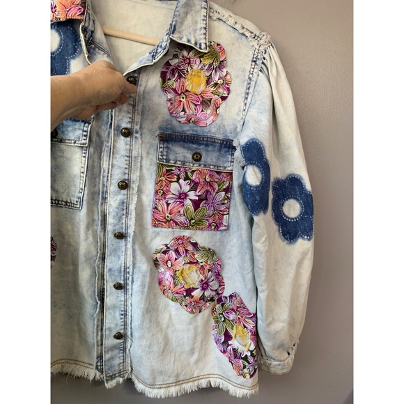 POL Denim Jacket Size S‎ Blue Acid Wash Floral Applique Embroidered Distressed - Picture 5 of 10